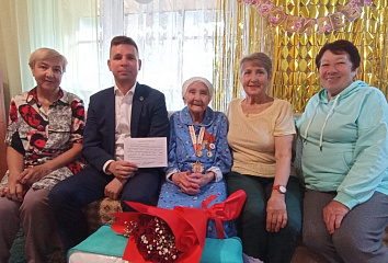 Ветеран 95 яшьлек юбилеен каршылый